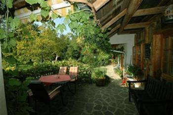 terrasse_presshaus__Small__tisc__Custom_.jpg