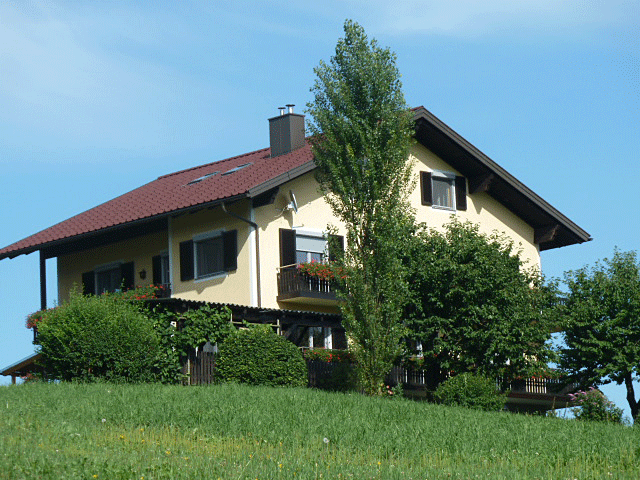 Hof_Sommer_10.gif