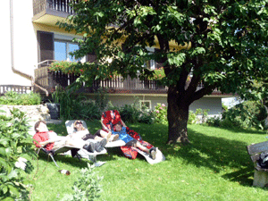 im-Liegestuhl_8.10_1.gif