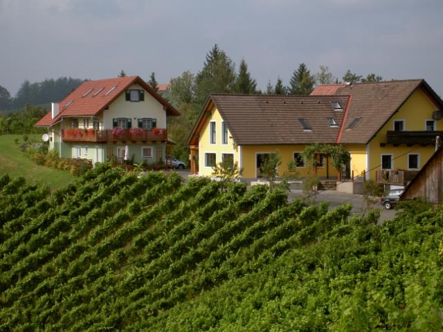 Hernach_Anwesen_sch__nes_foto.JPG