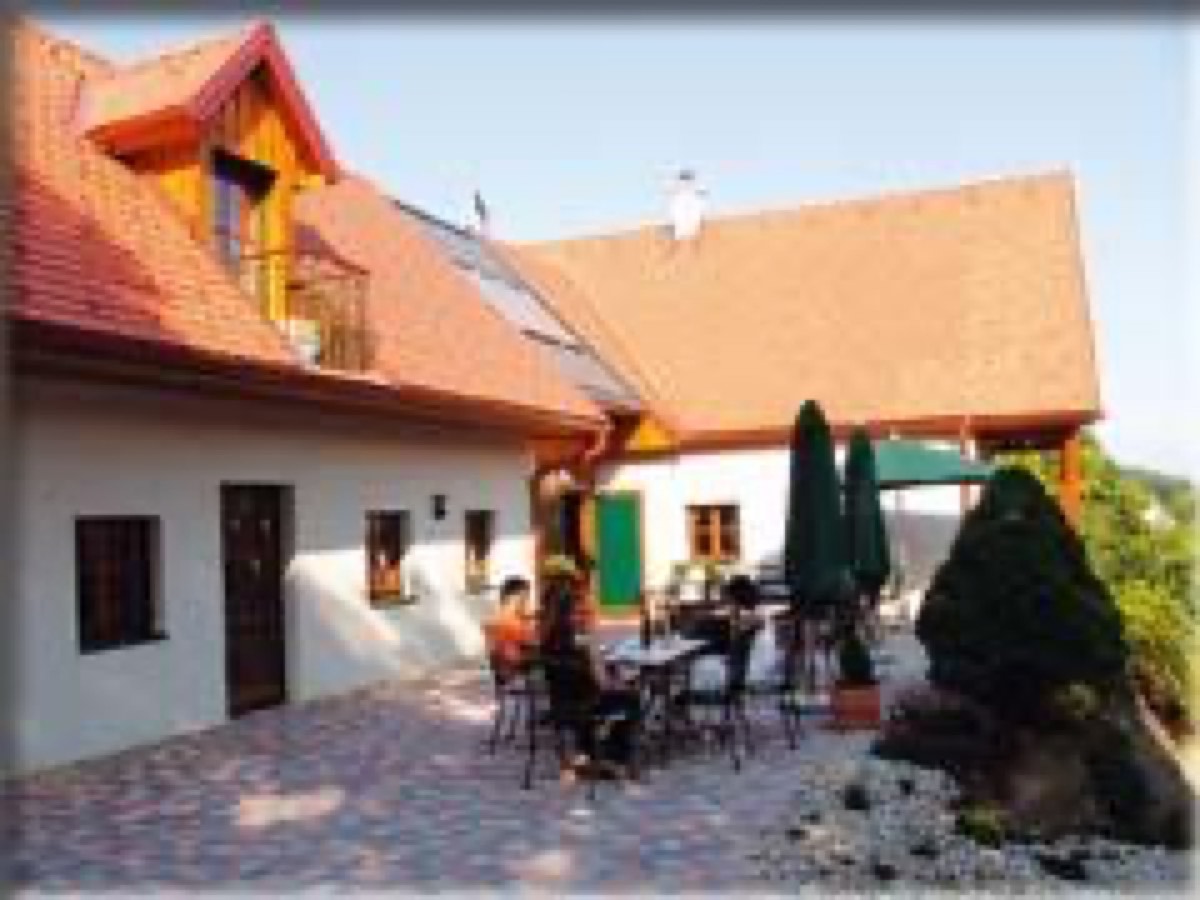 Hotel Garni Winzerhof Hödl