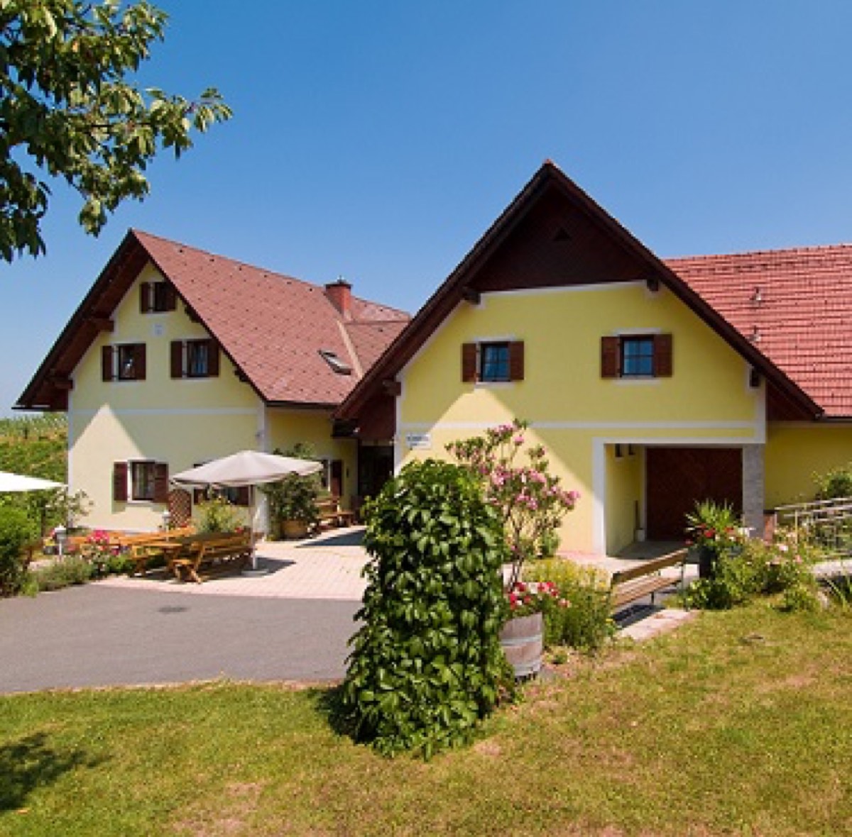 Weingut-Gästezimmer Schwarzl
