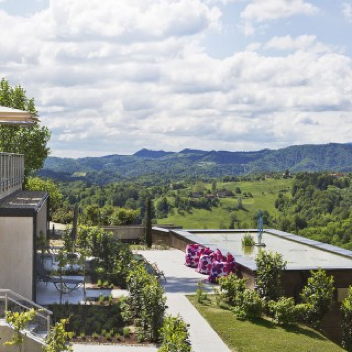 Vincent Hotel